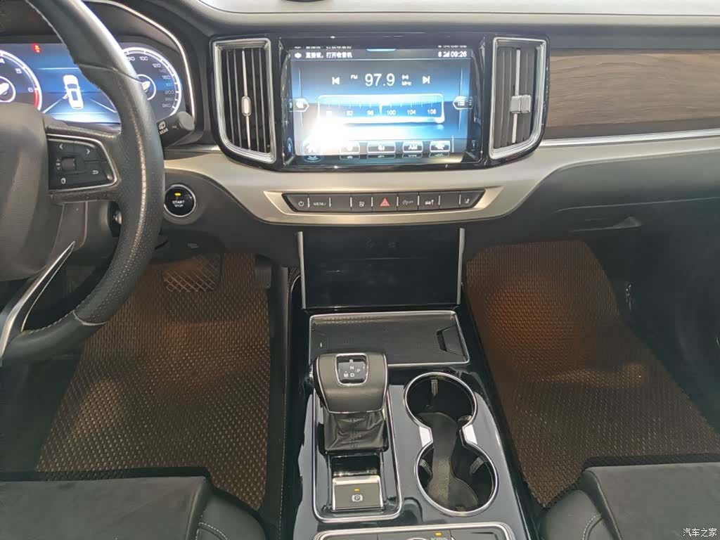 Hongqi HS7, 2023 13