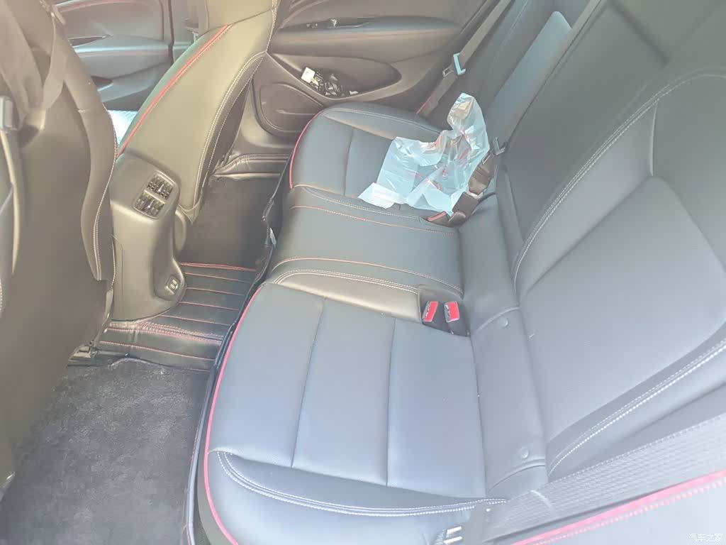 Buick Regal, 2022 15