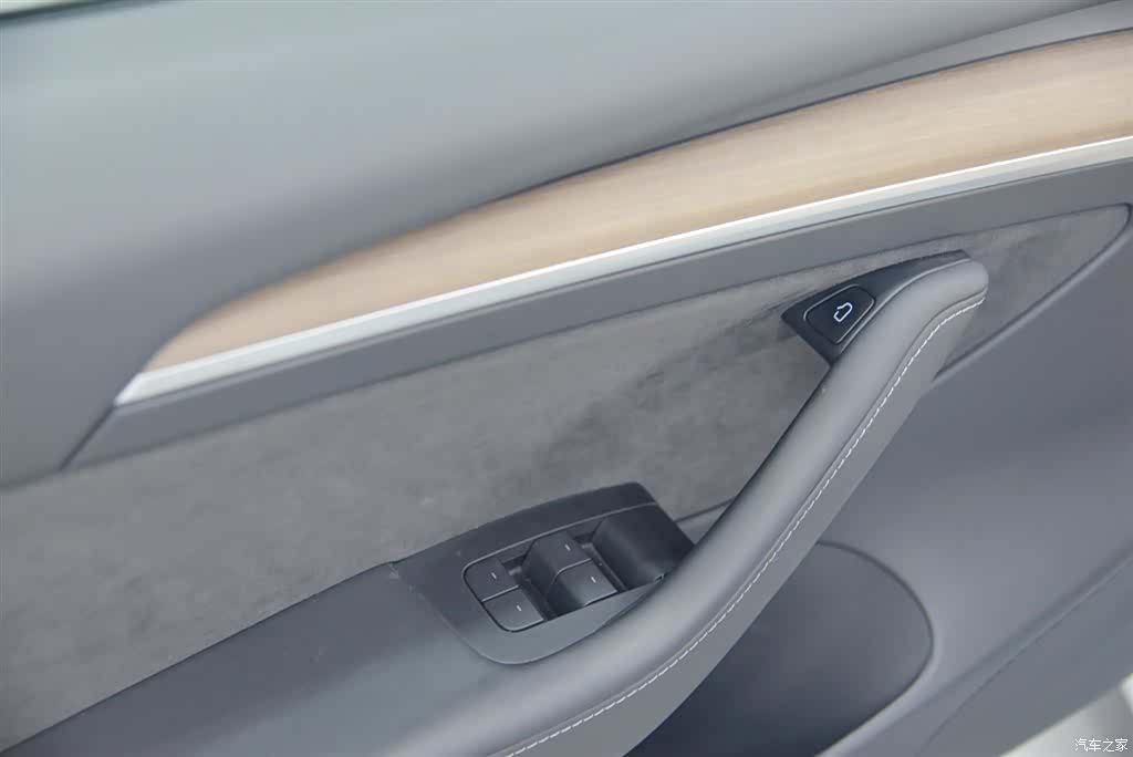 Tesla Model 3, 2021 7