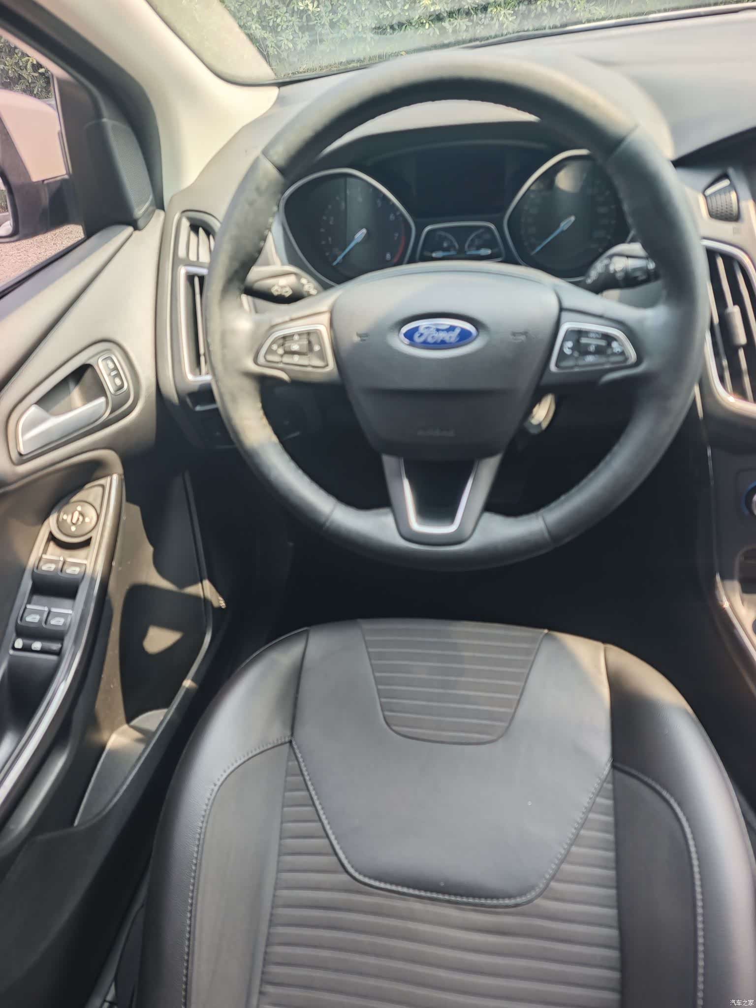 Ford Focus, 2016 10