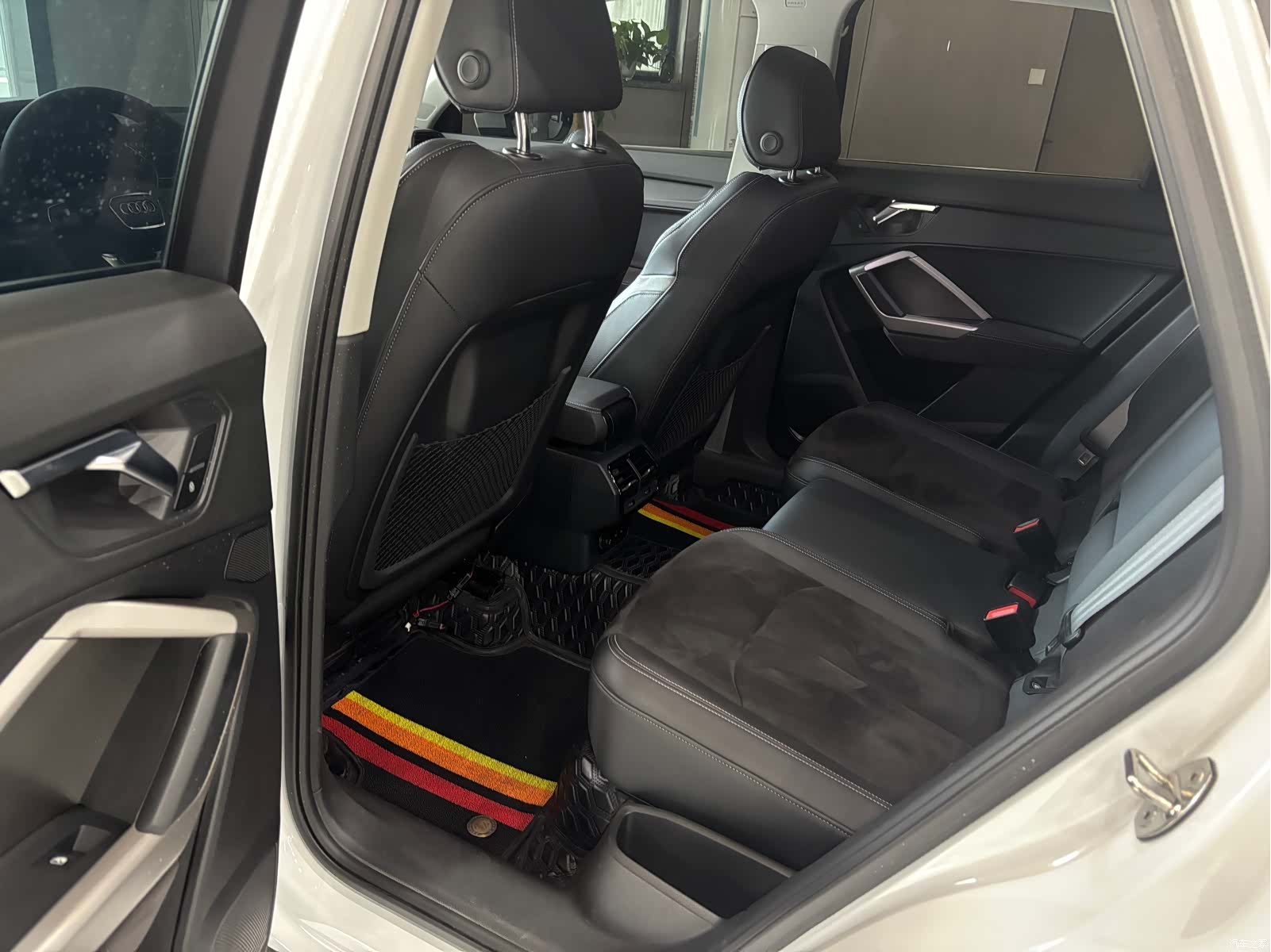 Audi Q3, 2022 13