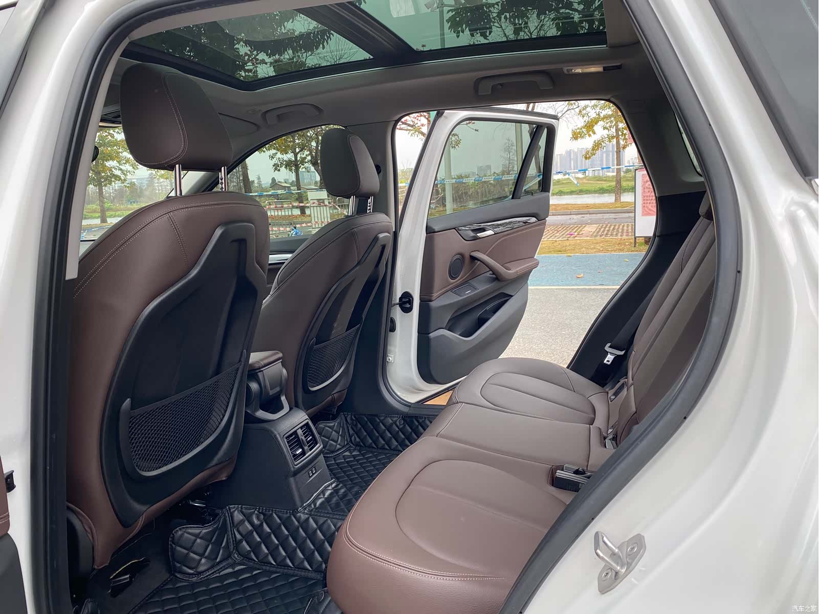 BMW X1, 2020 10