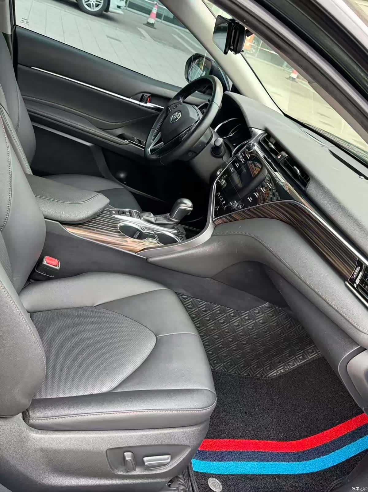 Toyota Camry, 2019 6