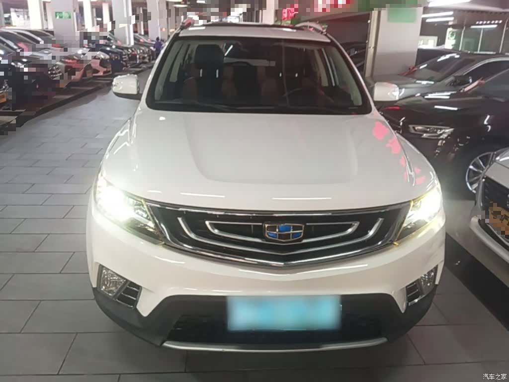 Geely X6, 2017 3