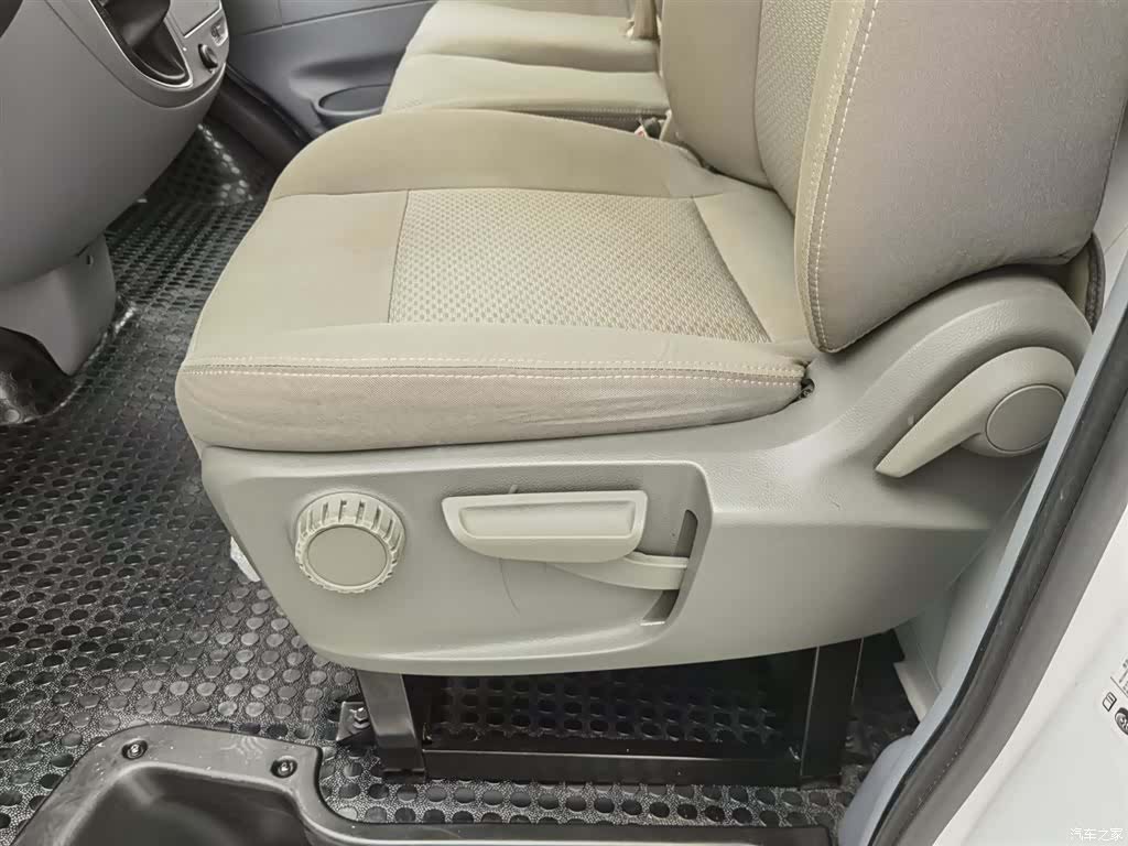 Maxus V80, 2022 20