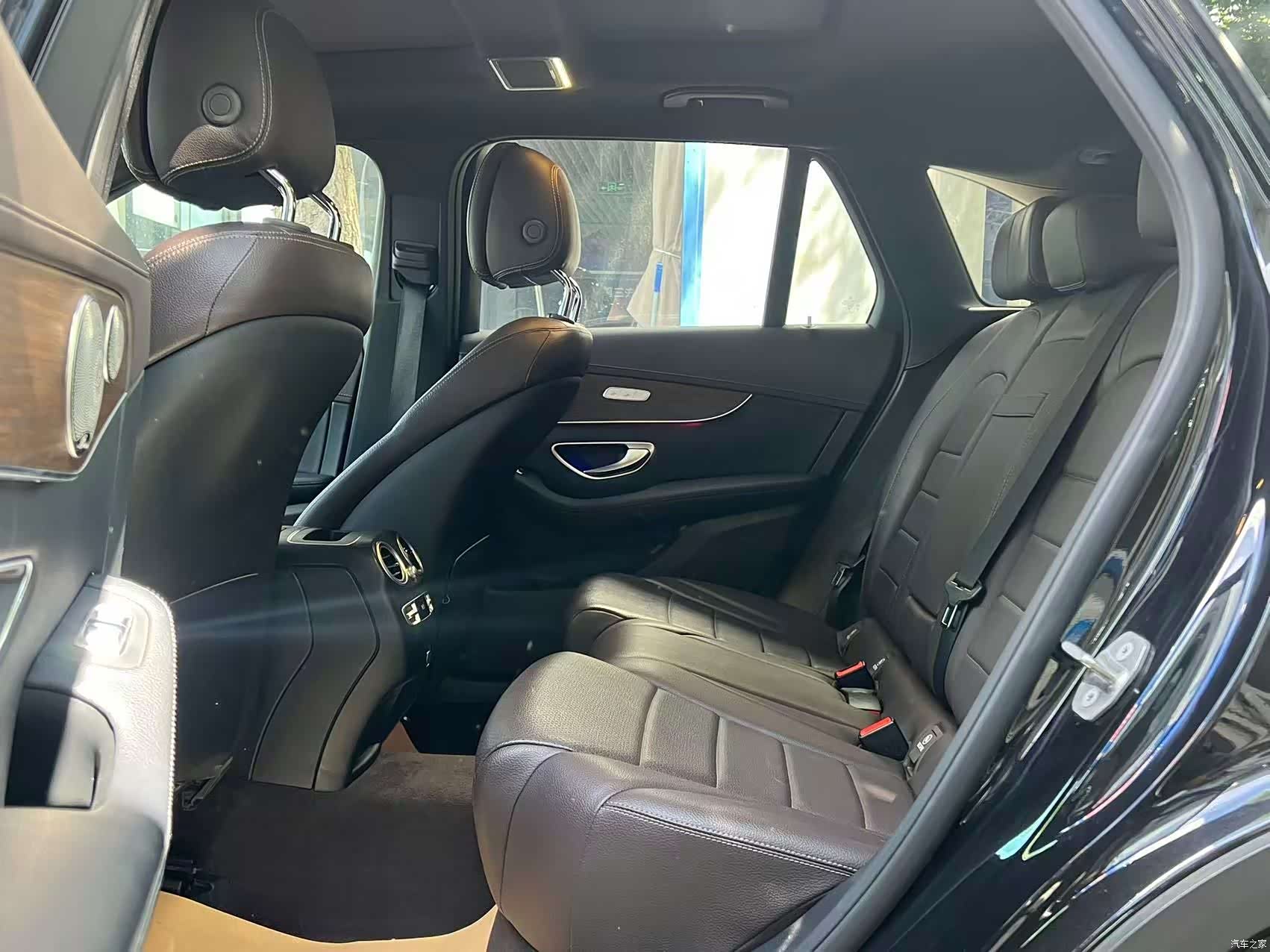 Mercedes-Benz GLC, 2022 13