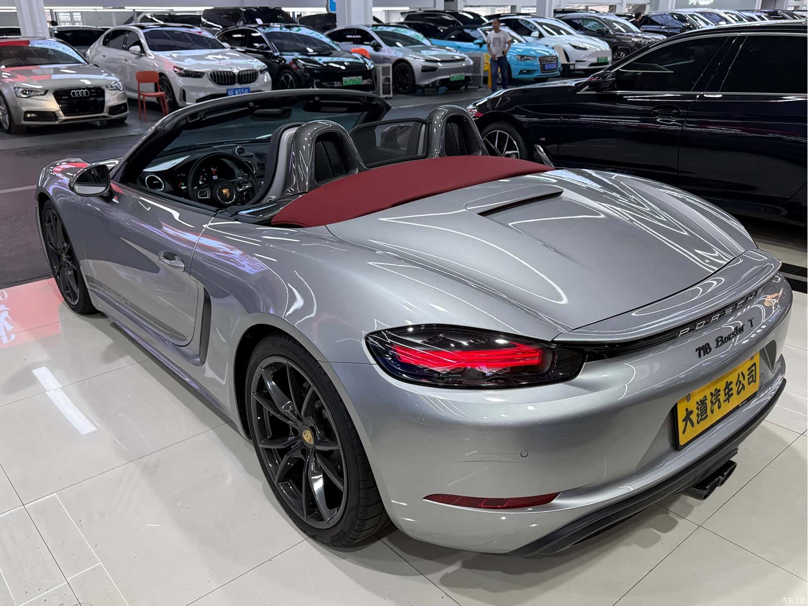 Porsche Boxster, 2021 9