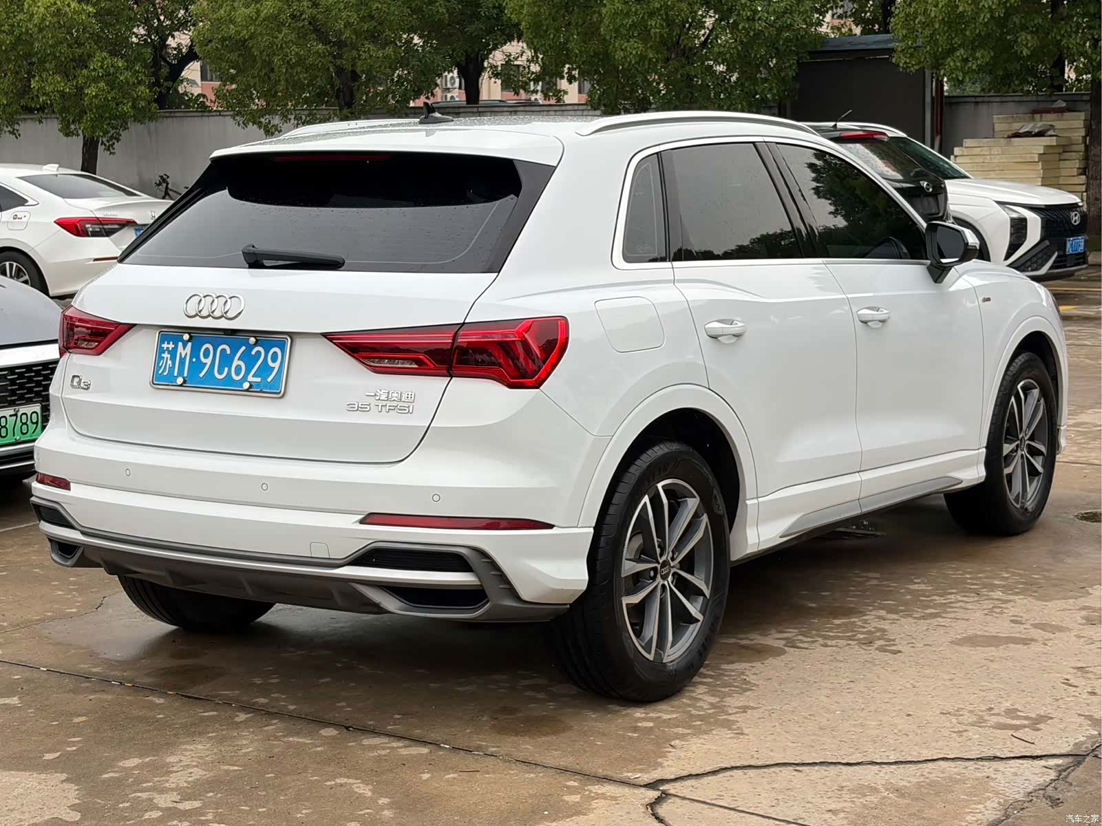 Audi Q3, 2022 4