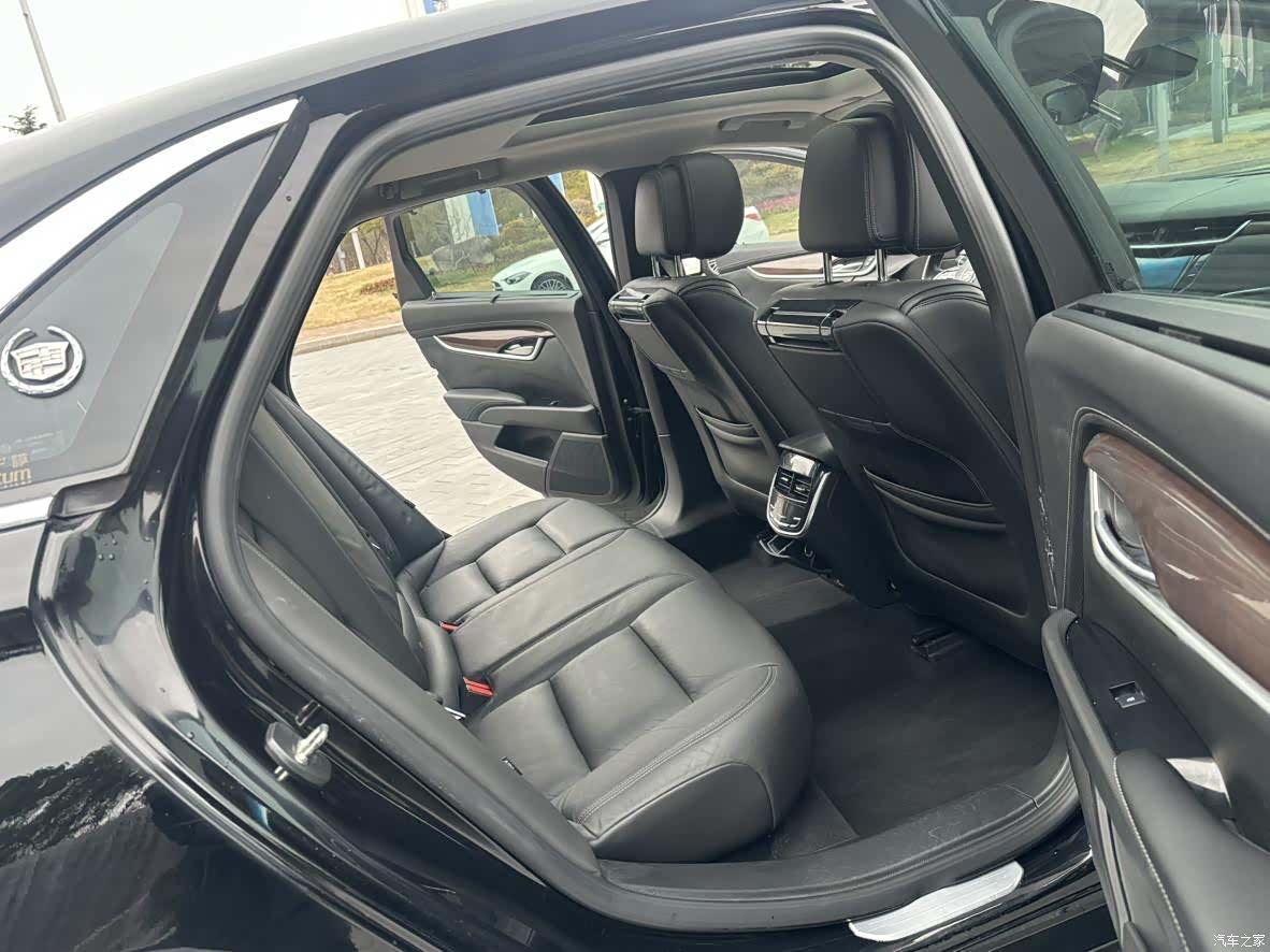 Cadillac XTS, 2014 14