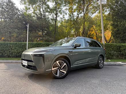 κ κ ɽ 2025  Ultra