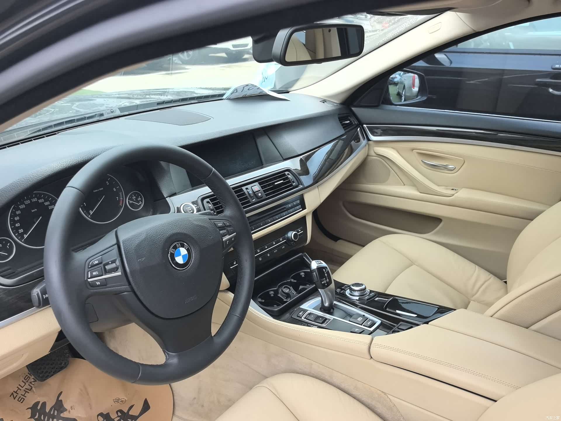 BMW 5 Series, 2012 6