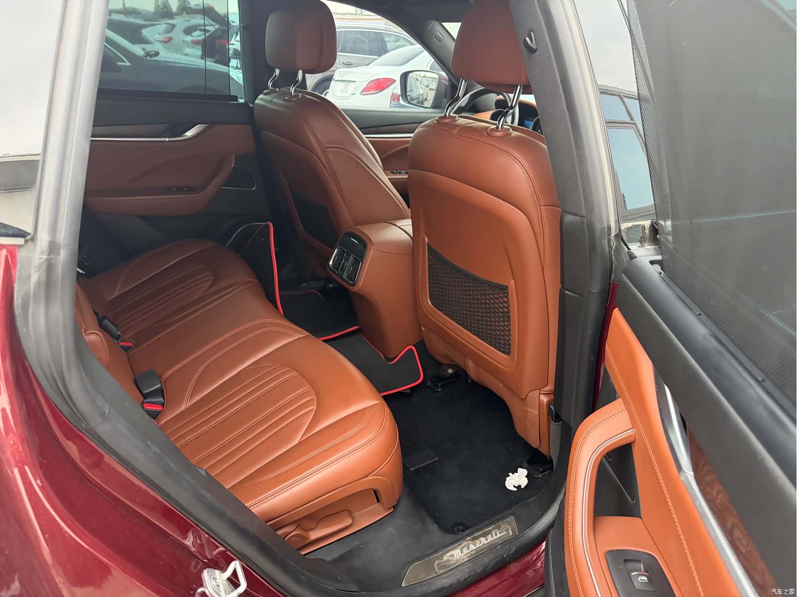 Maserati Levante, 2016 10