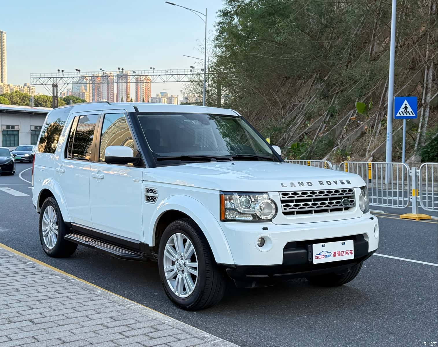 Land Rover Discovery, 2011 3