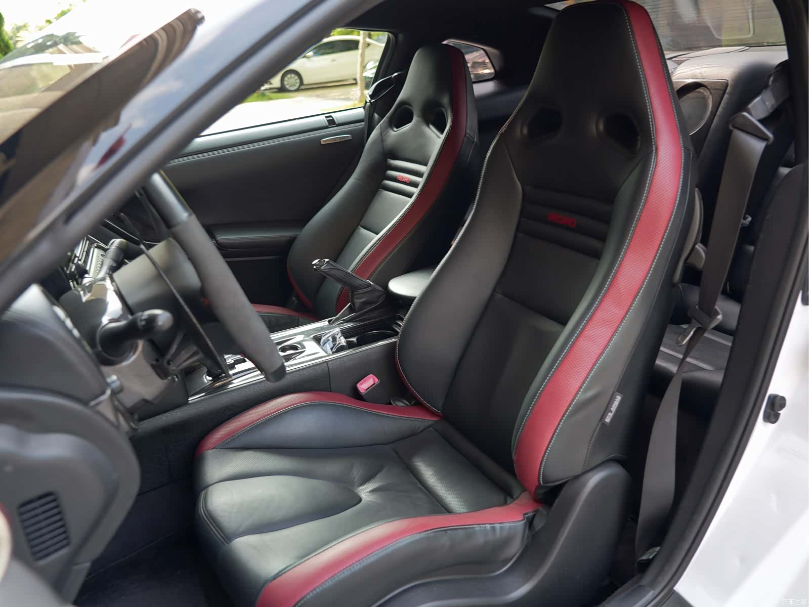 Nissan GT-R, 2012 25