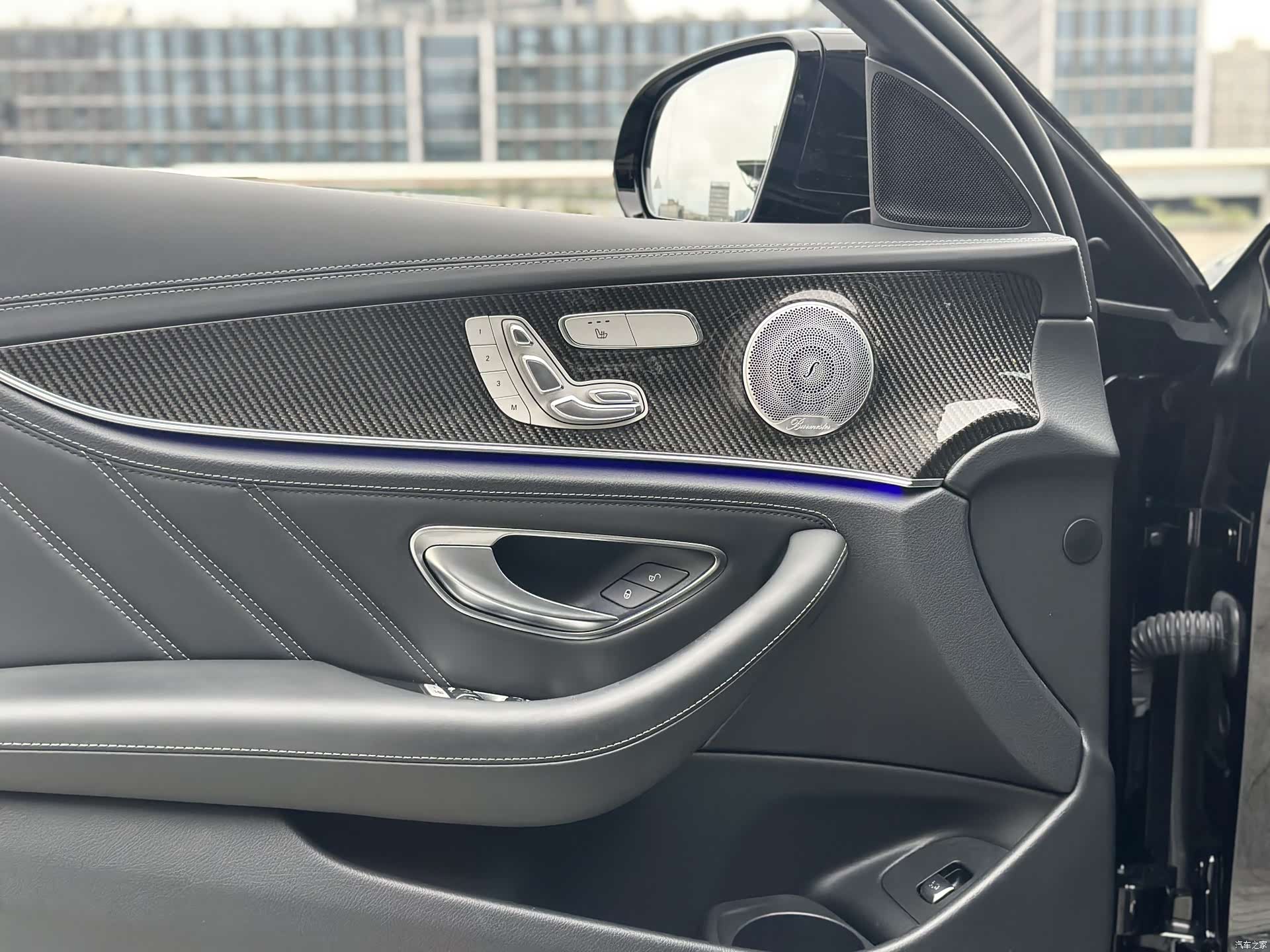 Mercedes-Benz E-Class, 2021 15