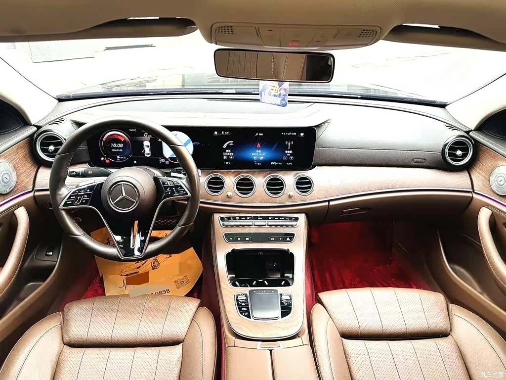 Mercedes-Benz E-Class, 2022 все фото