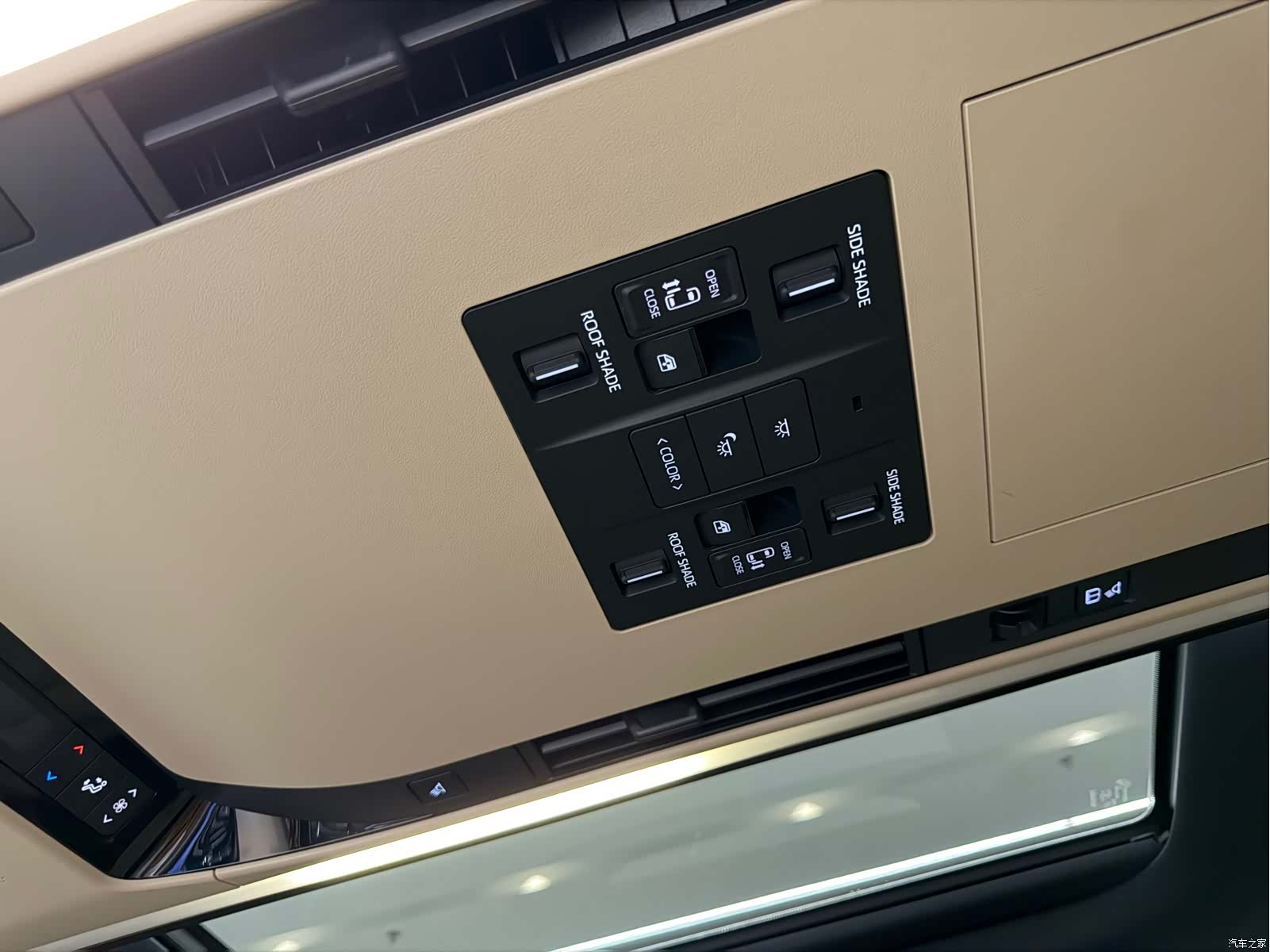Toyota Vellfire, 2023 14