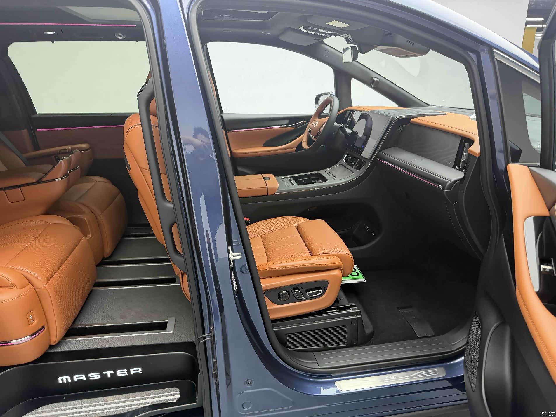 Trumpchi M8, 2025 все фото