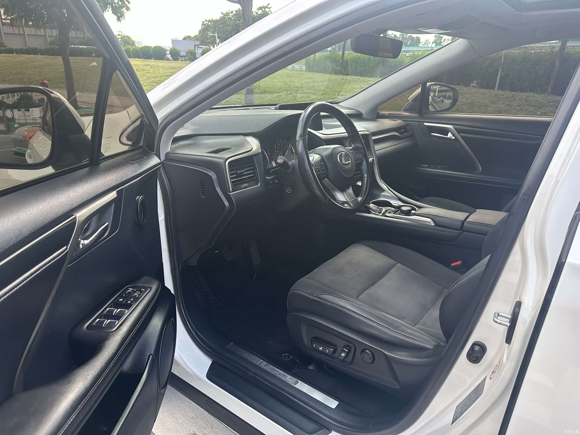 Lexus RX, 2016 12