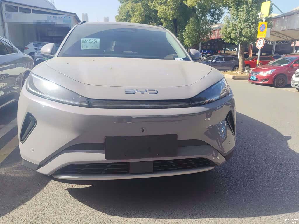 BYD HiAce, 2025 2