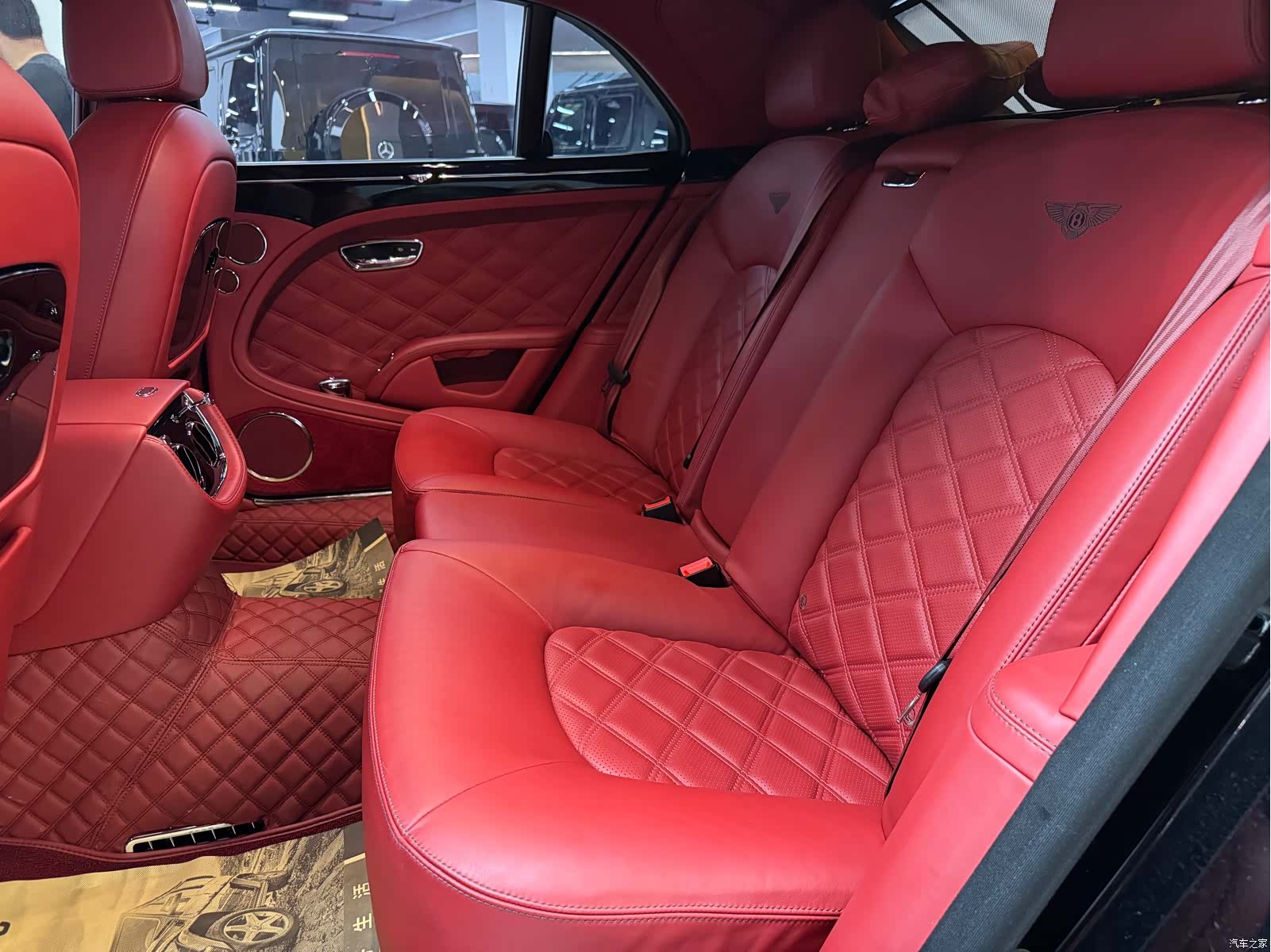 Bentley Mulsanne, 2018 21
