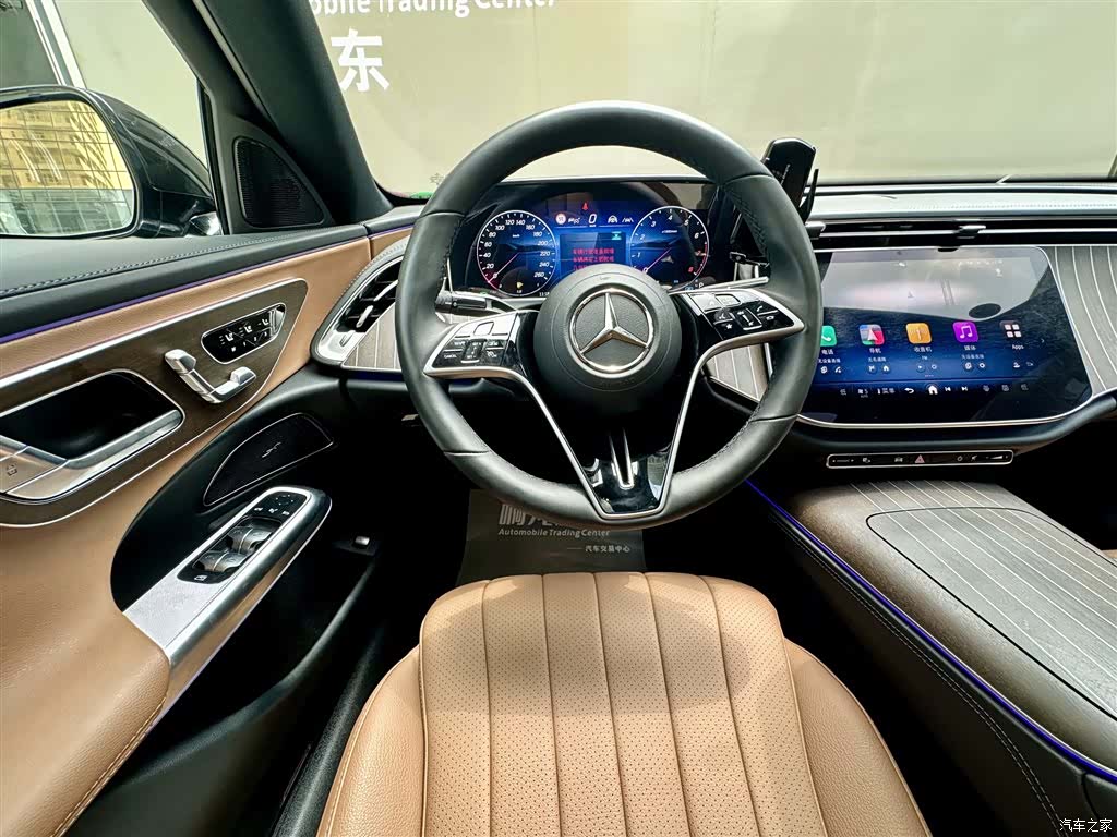 Mercedes-Benz E-Class, 2025 10