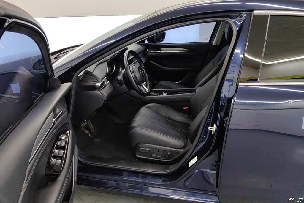 Mazda Atenza, 2022 9
