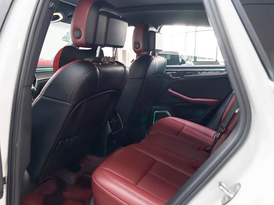 Porsche Macan Porsche Macan