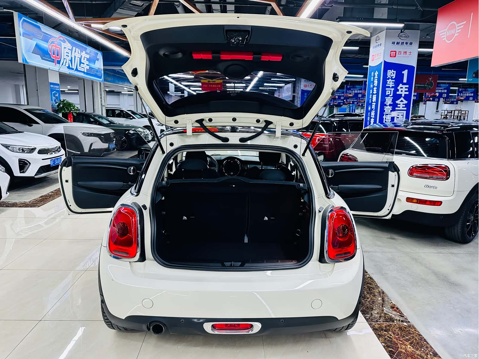 Mini Cooper, 2017 19