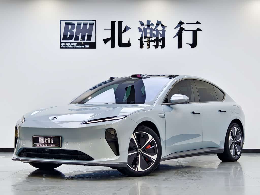 NIO ET5