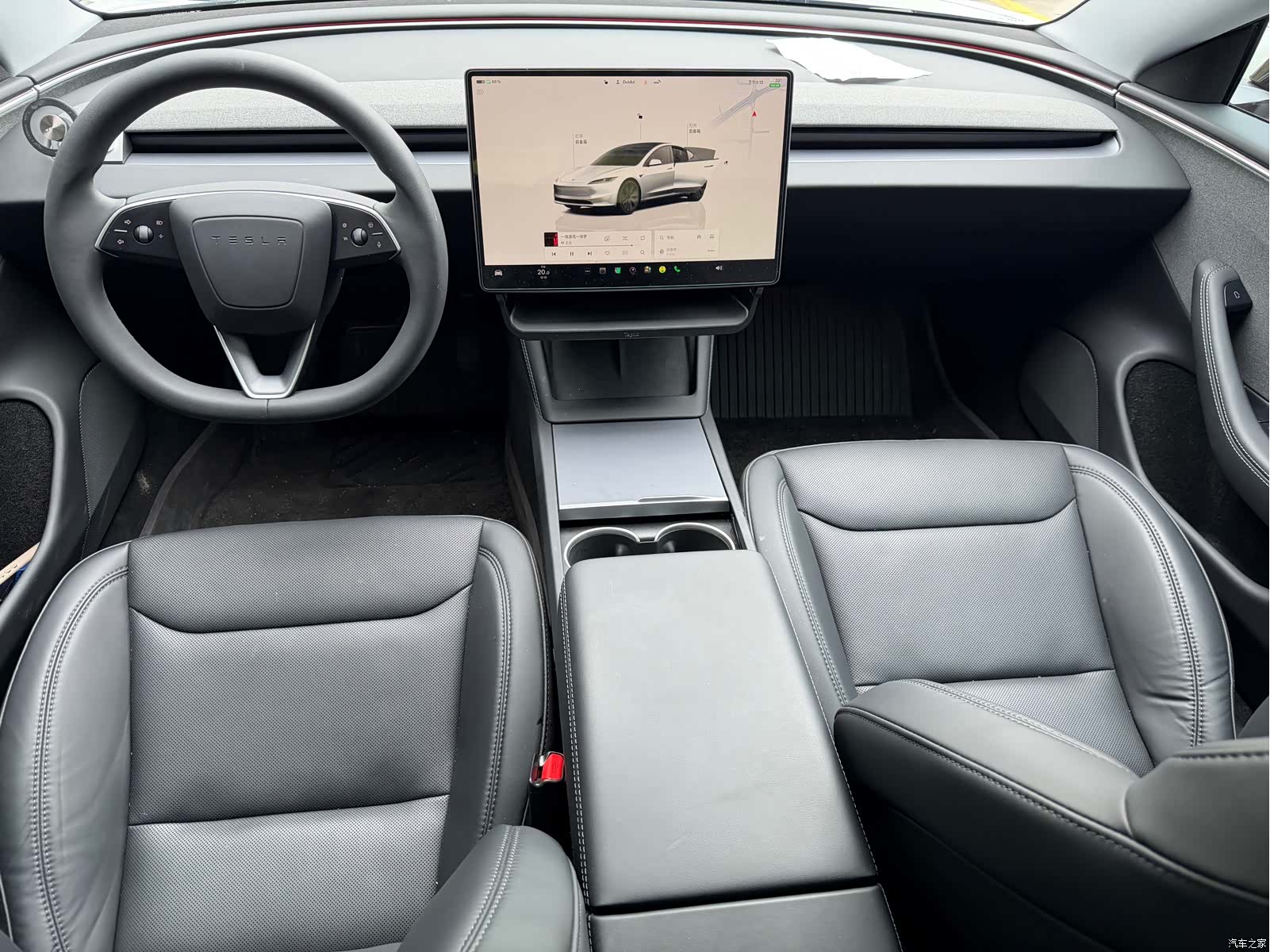 Tesla Model 3, 2024 13