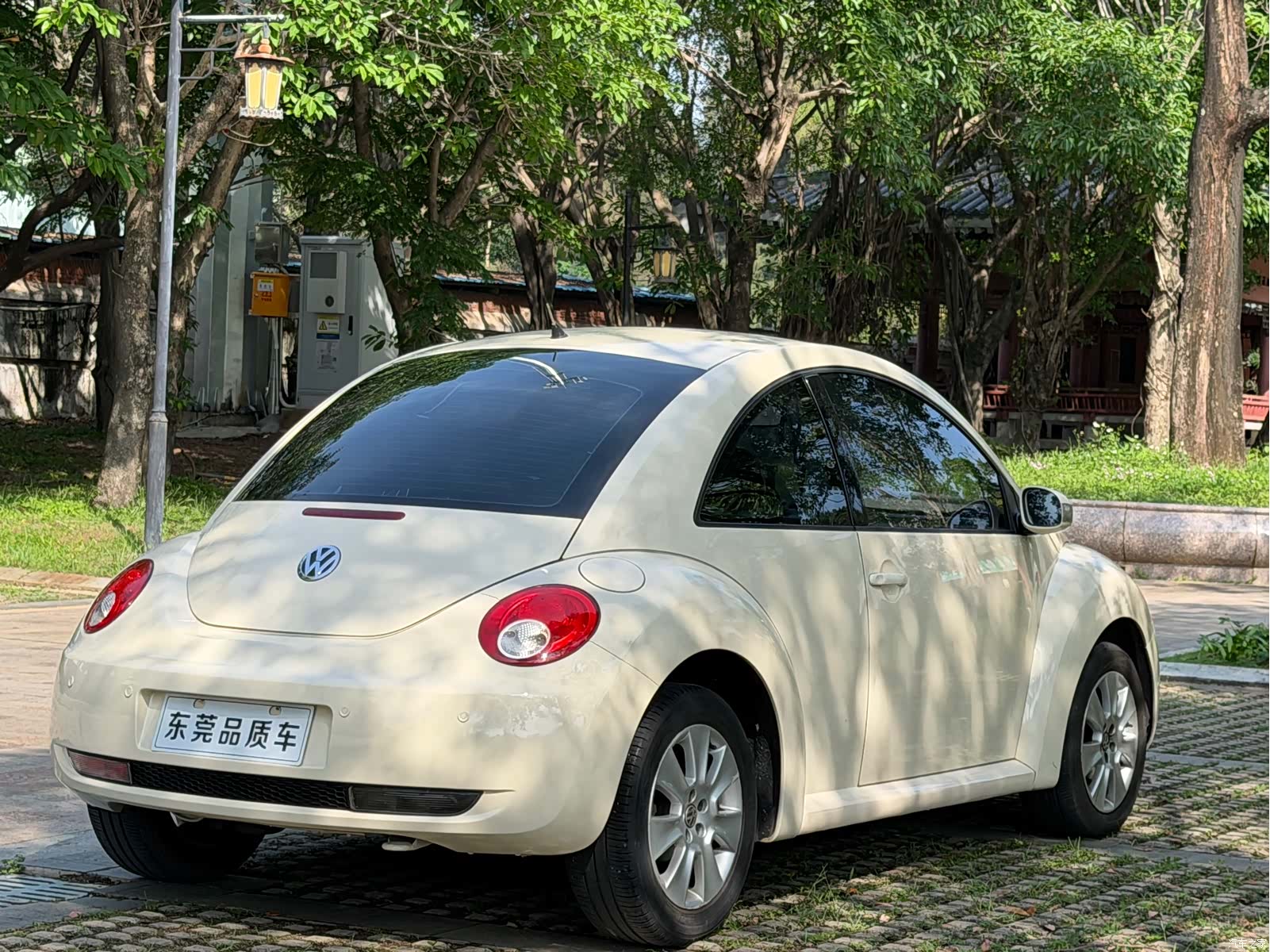 Volkswagen 1.6, 2011 4
