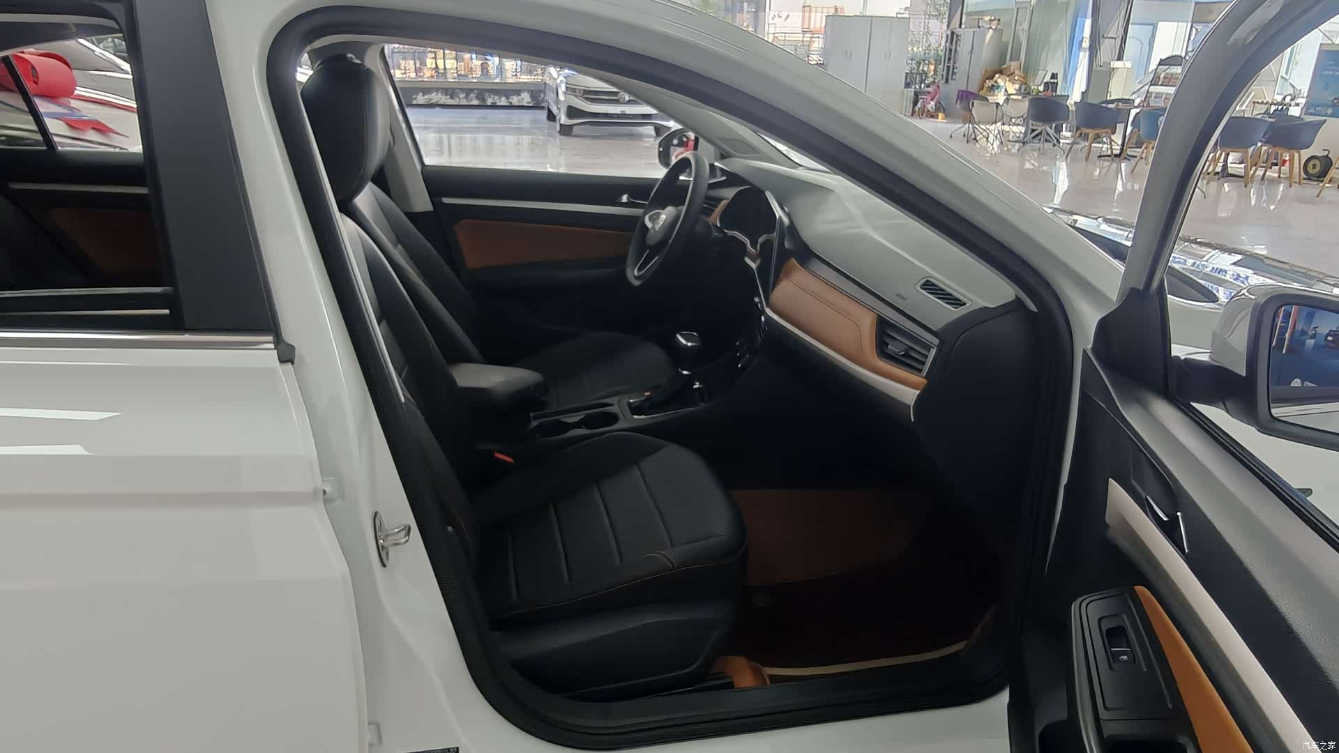Volkswagen Bora, 2025 16