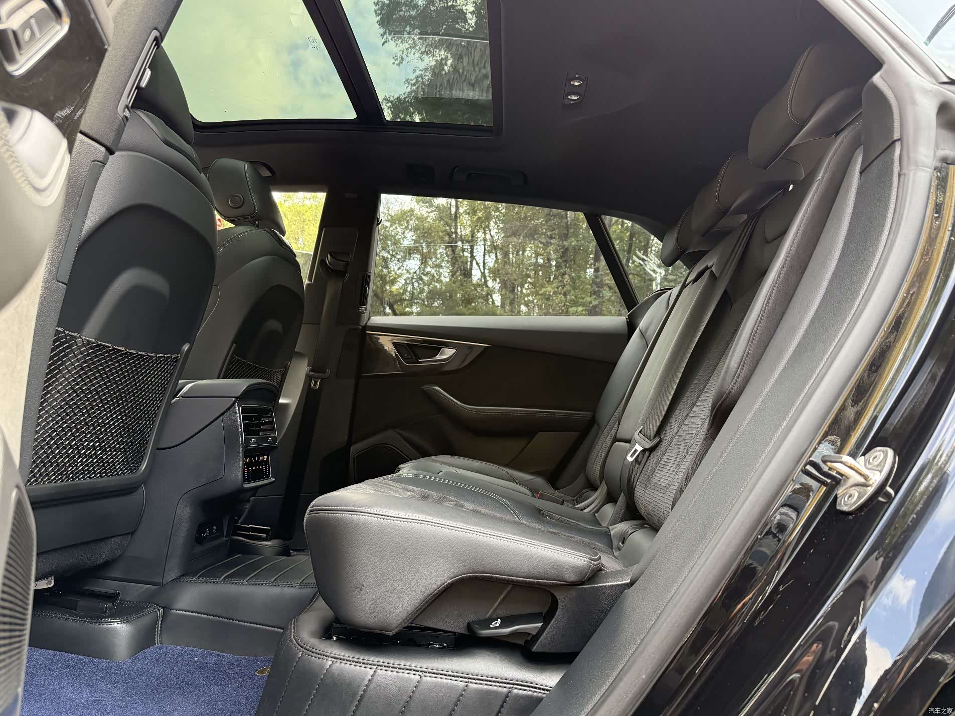 Audi Q8, 2021 10