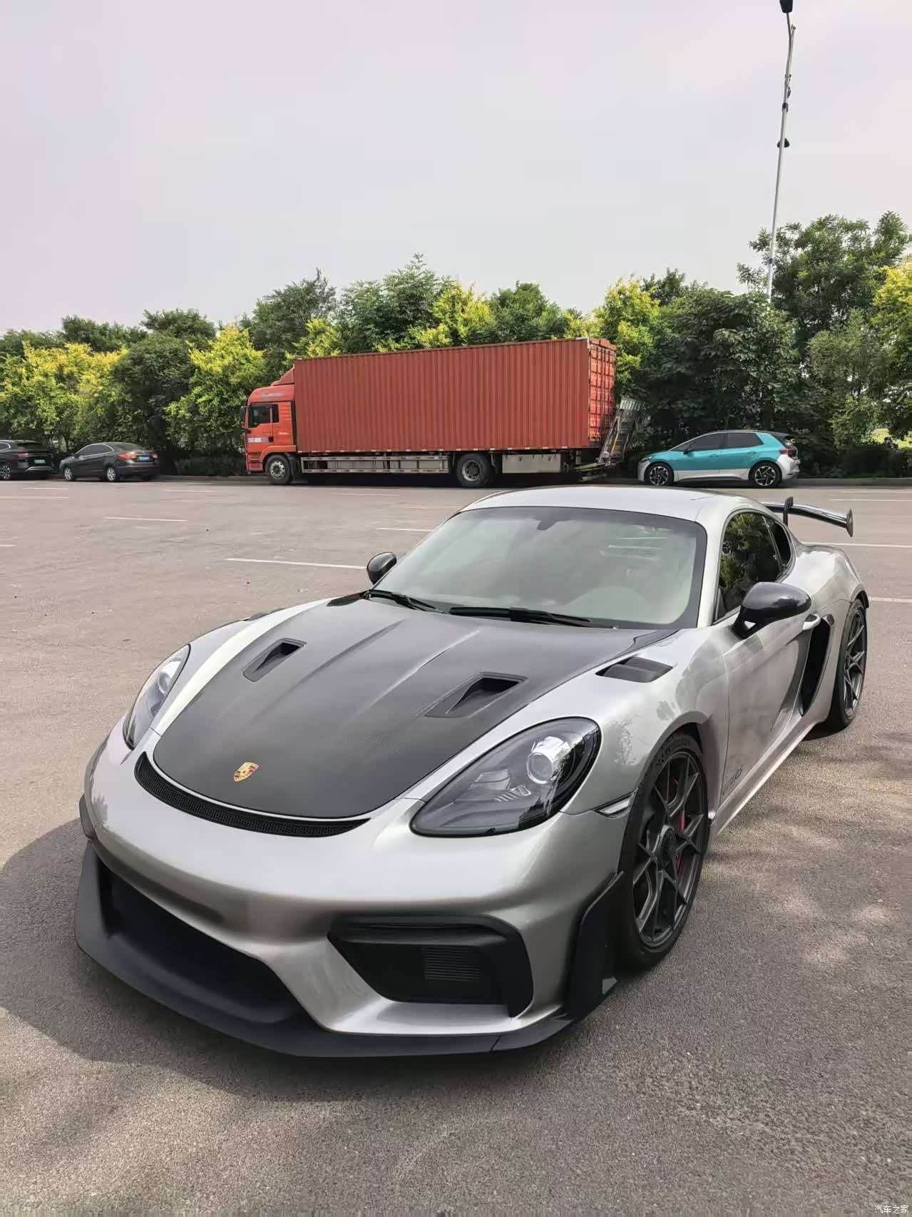 Porsche Cayman, 2023 2