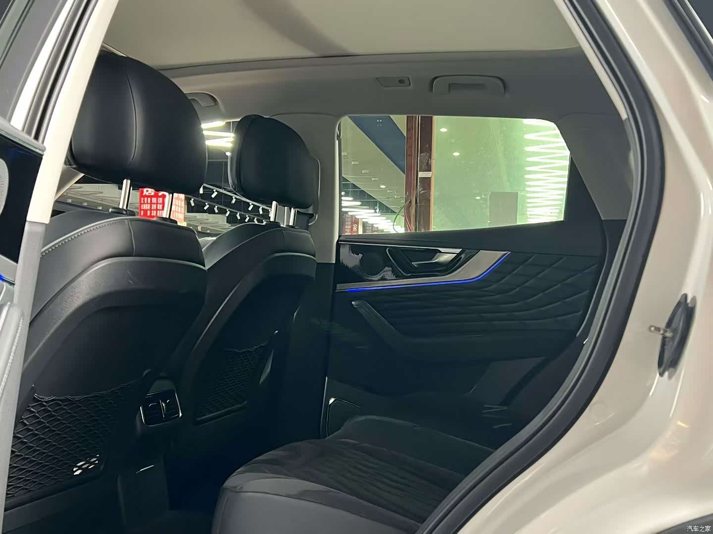 Hongqi HS5, 2022 все фото