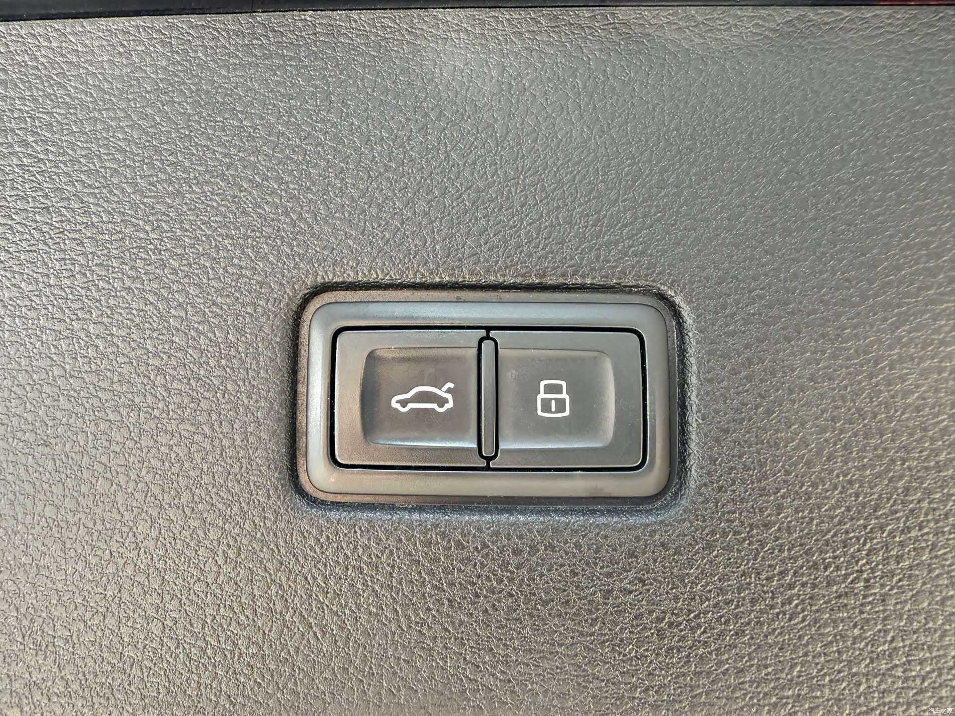 Audi Q8, 2021 15