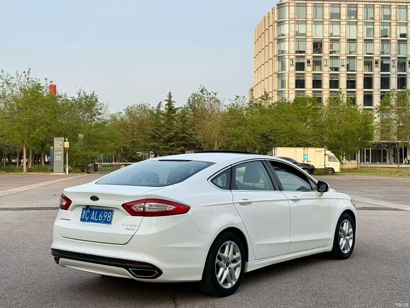 Ford Mondeo, 2016 8