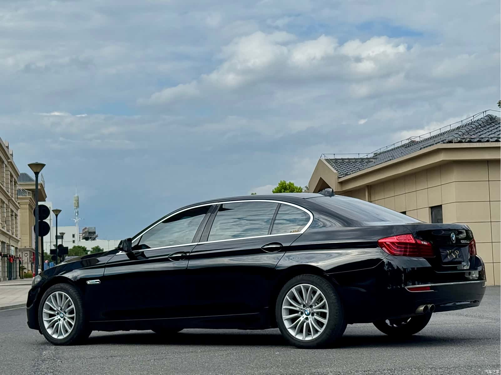 BMW 5 Series, 2016 9
