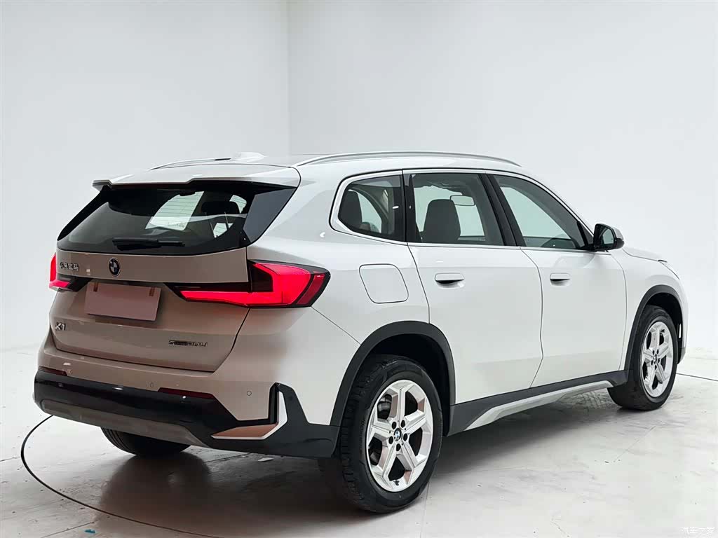 BMW X1, 2023 6
