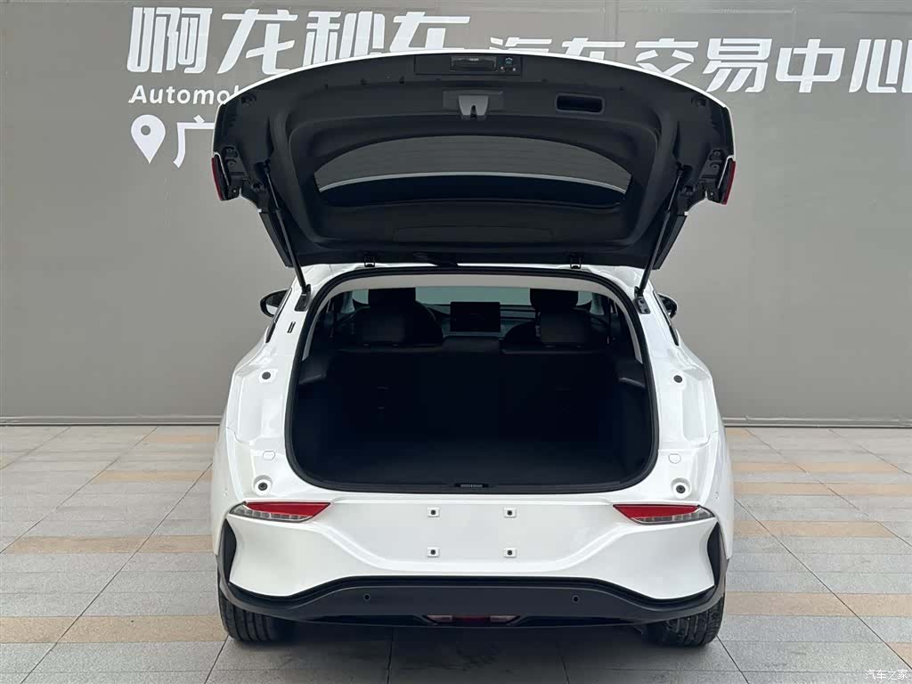 Buick Velite, 2025 13