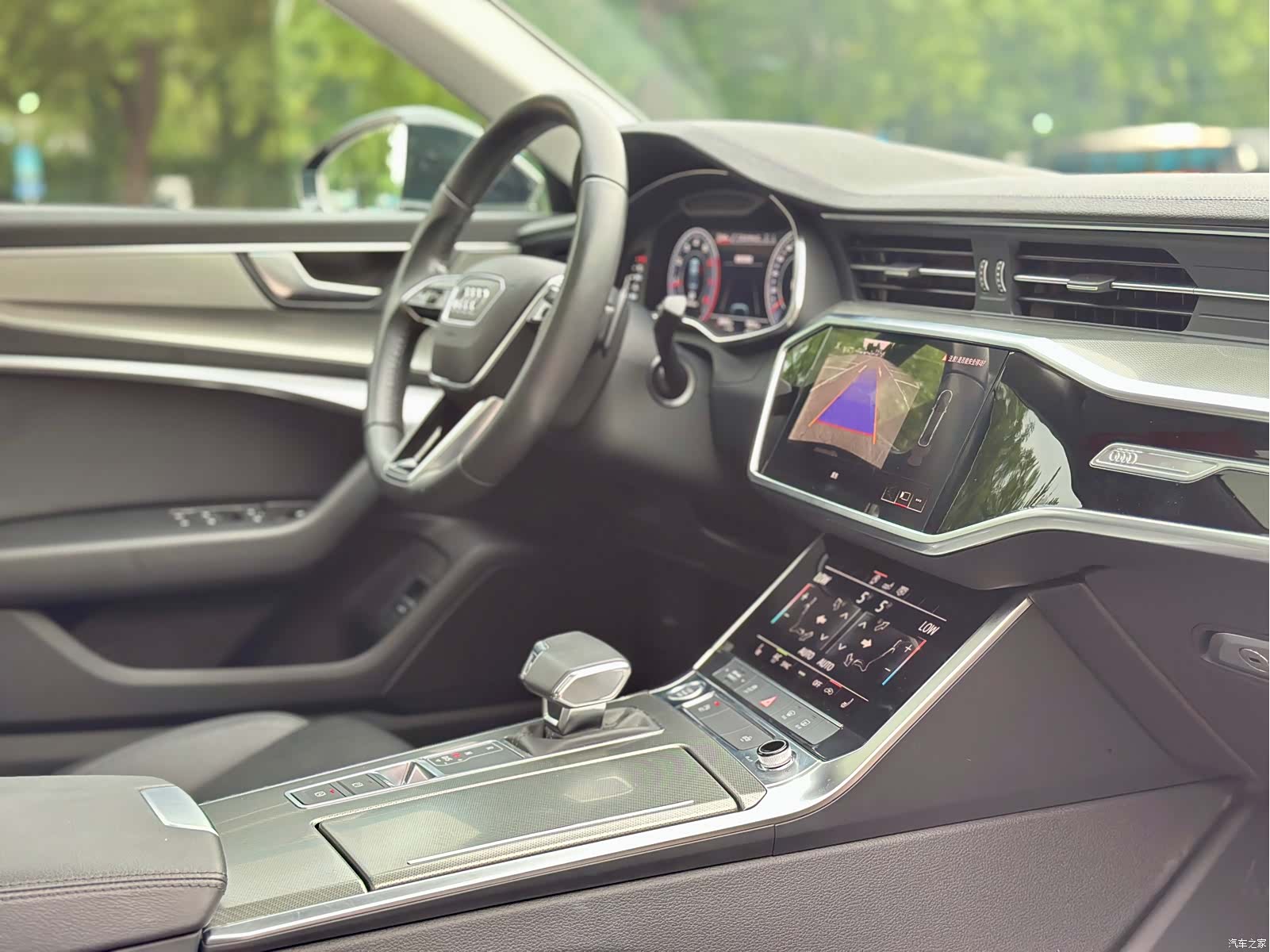 Audi A6L, 2020 38