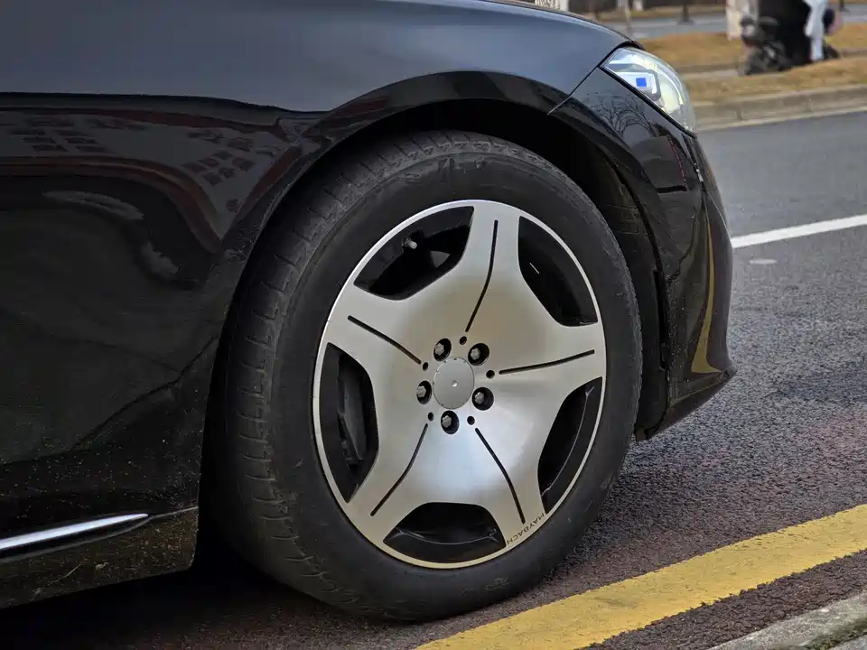 Mercedes-Benz Maybach S-class