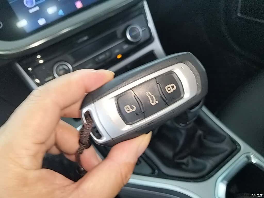 Geely Emgrand, 2019 9