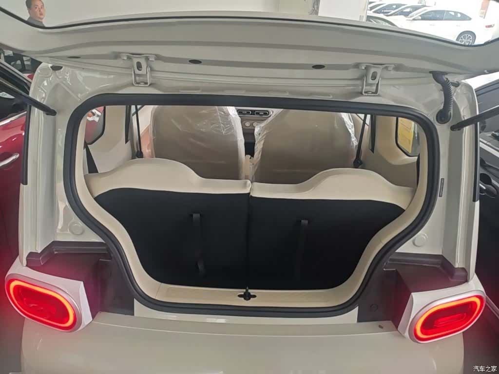 Wuling MINIEV, 2026 15