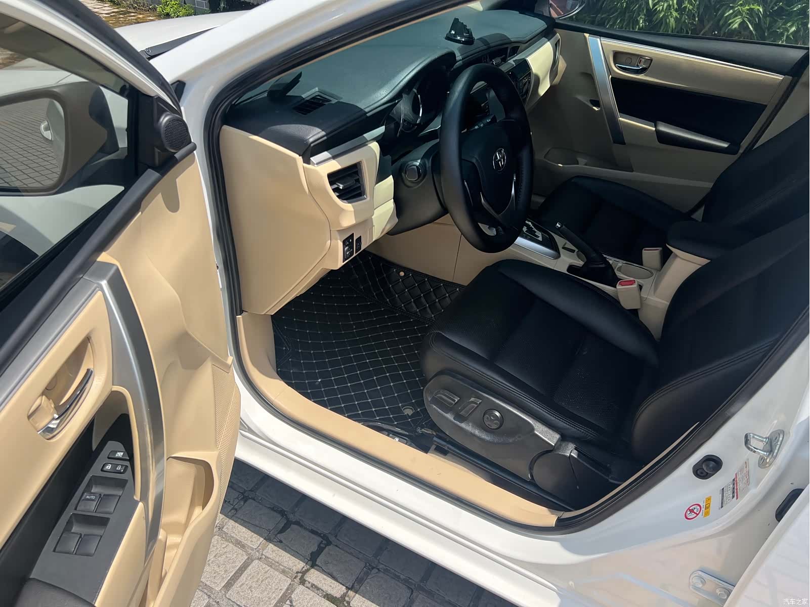 Toyota Corolla, 2014 12