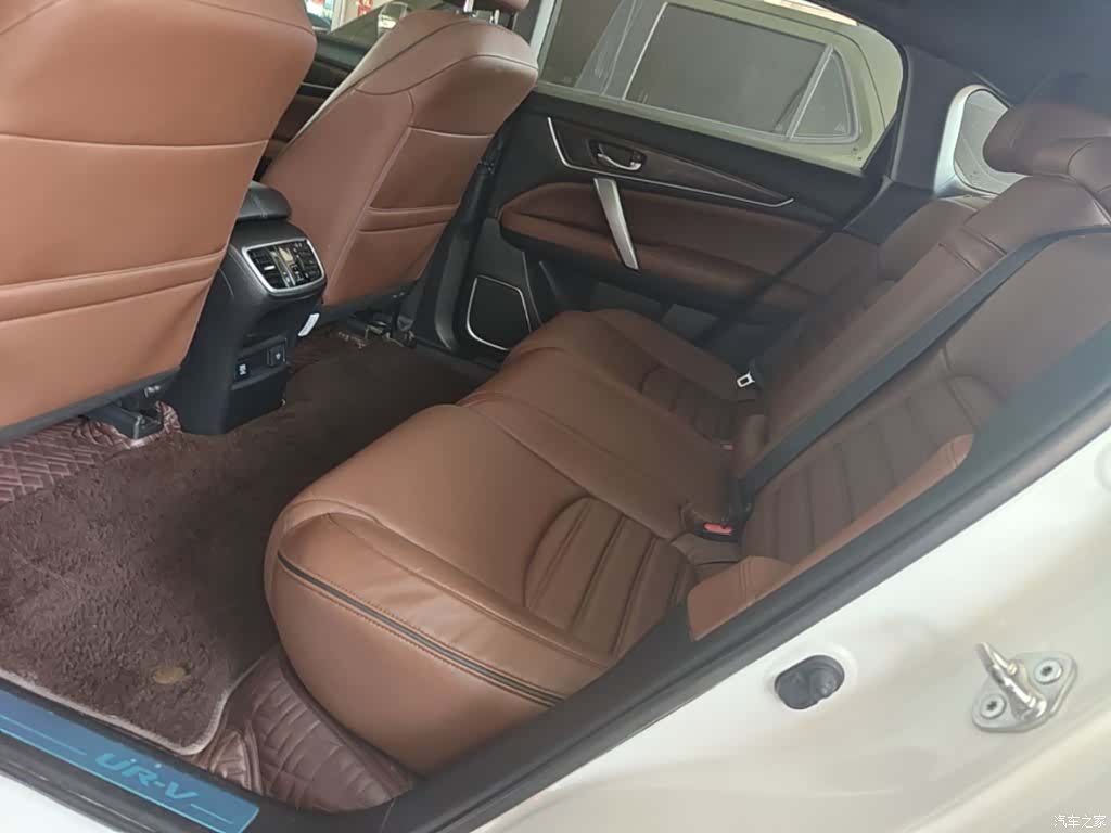 Honda UR-V, 2018 17