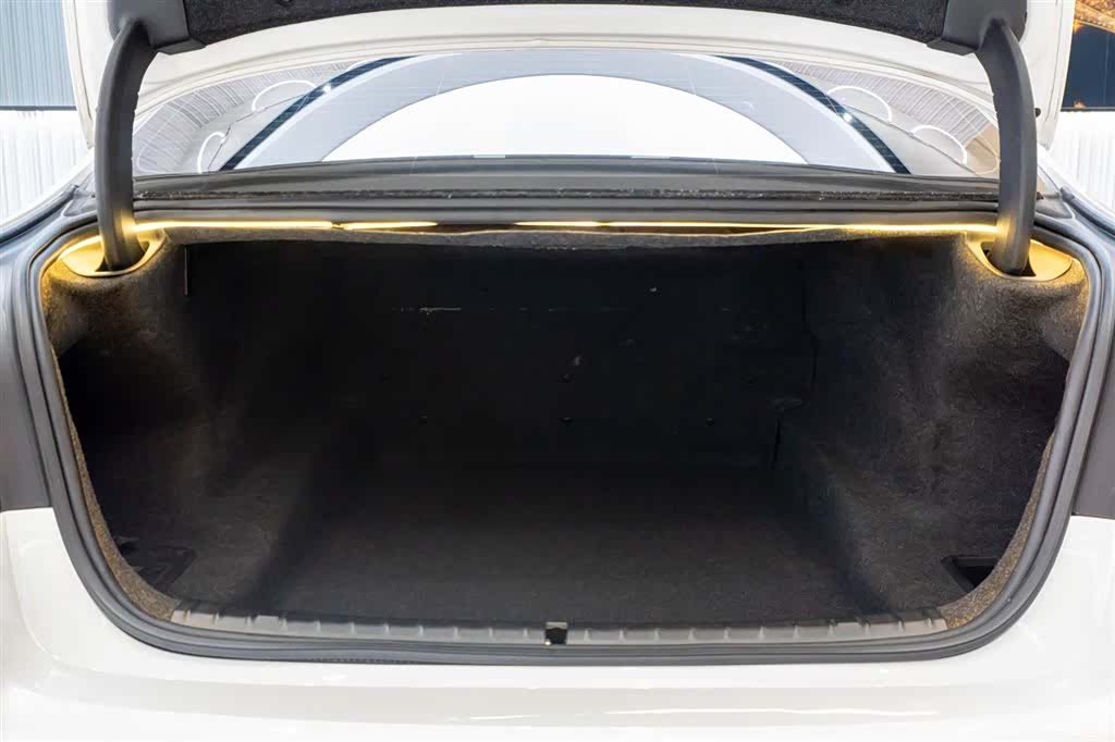 BMW 5 Series, 2022 10