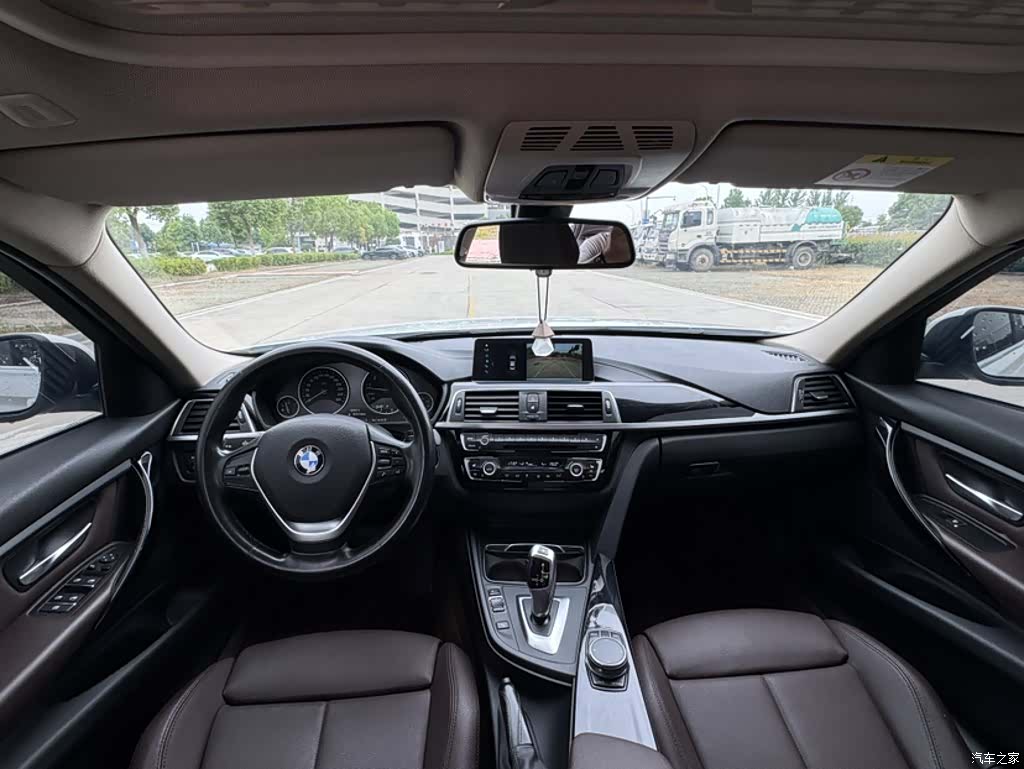 BMW 3 Series, 2019 14