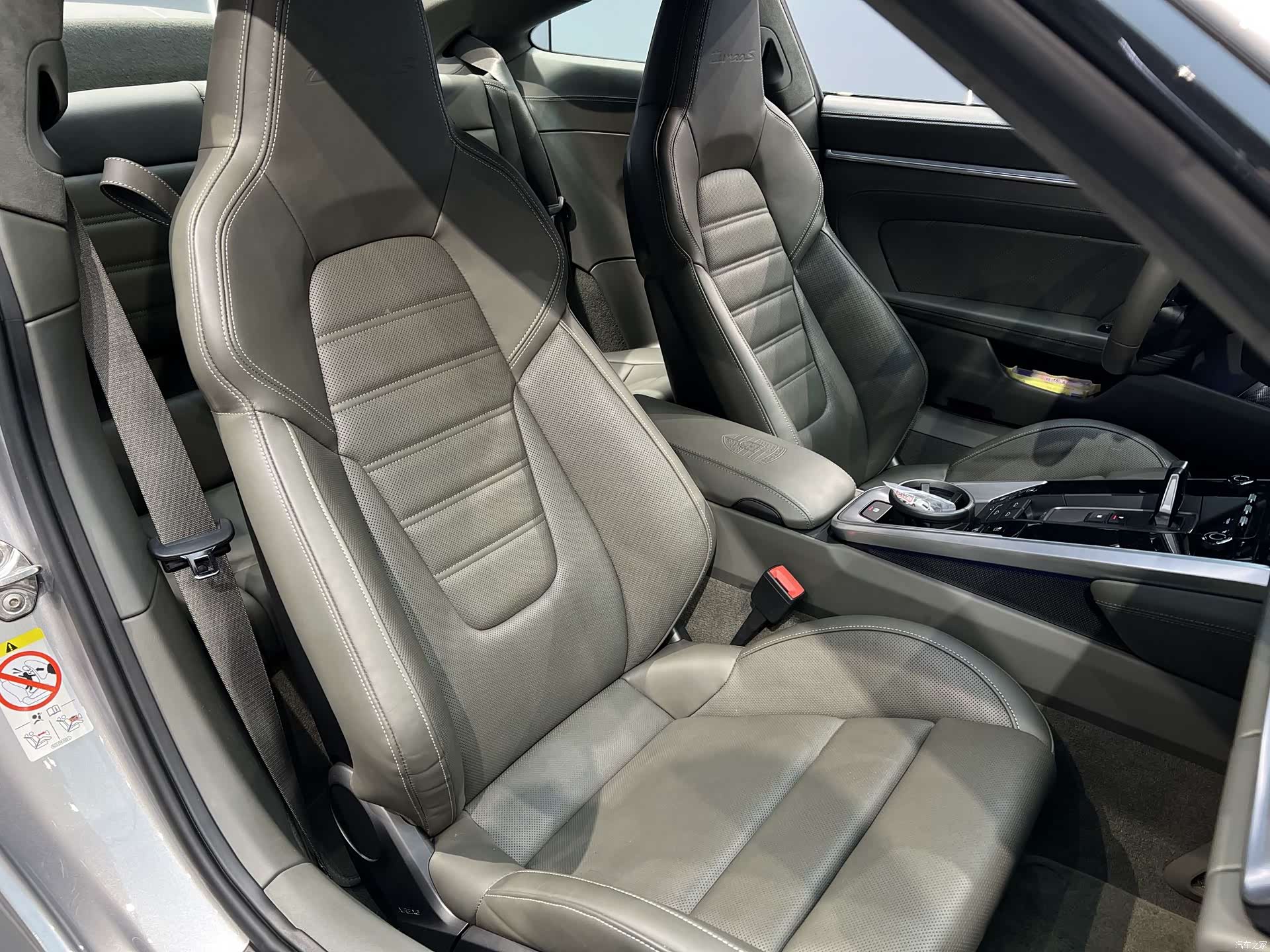 Porsche 911, 2023 6